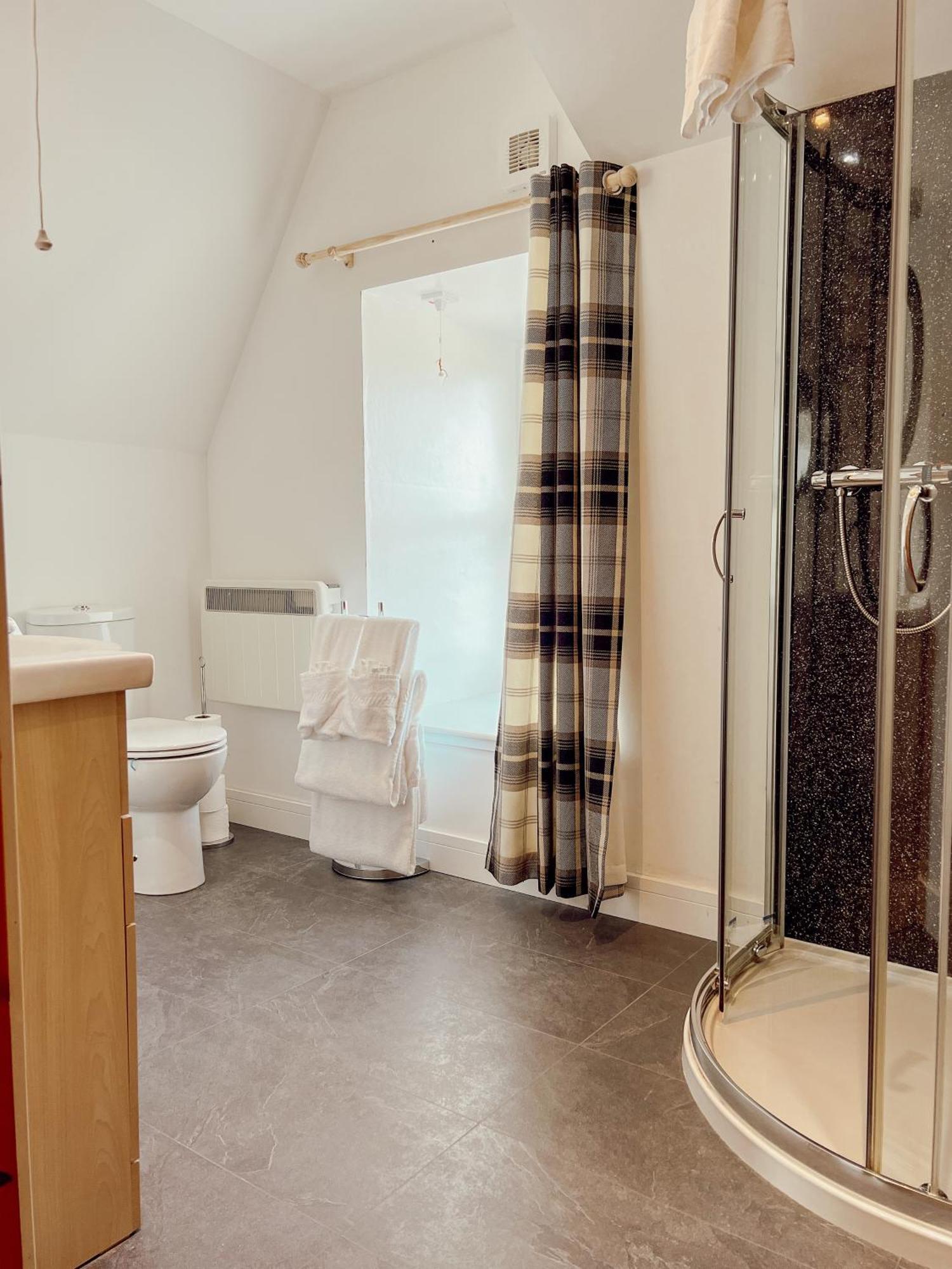 Loch Ness Gatehouse Apartment Fort Augustus
